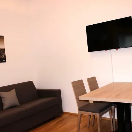 Apartment Schweitzer Center