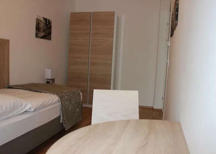 Schweitzer Center Apartman Graz